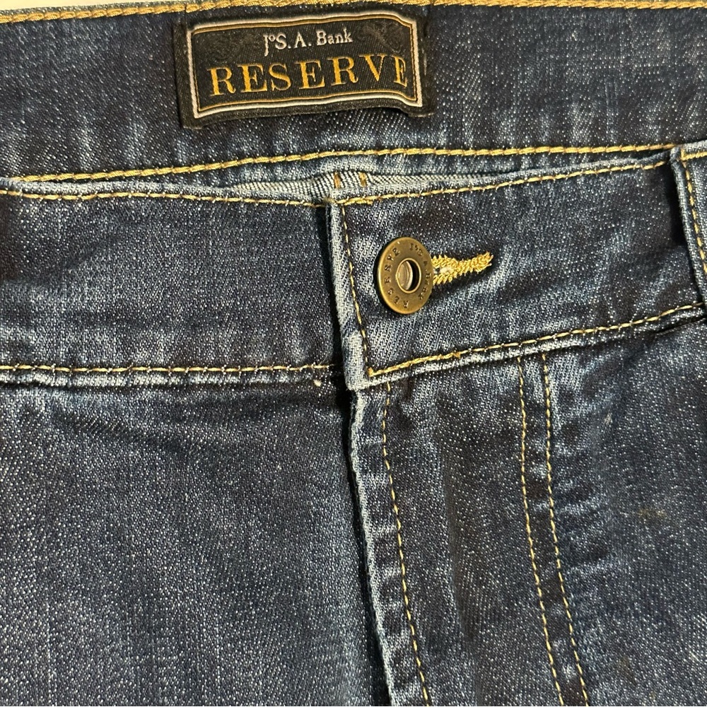 Jos. A. Bank Reserve Denim Jeans Size 38W x 30L - Picture 5 of 6